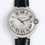 Cartier Ballon Bleu – Women's White Gold Watch with Diamond Bezel, Silver Dial, and Black Alligator Strap - 图片 4