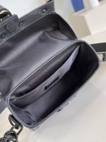 Louis Vuitton-Style Trunk Mini Bag – Black Monogram Leather with All-Black Hardware & Signature Lock Design (M11743) - 图片 10