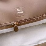 Miu Miu-Style Quilted Mini Bag – Iconic Diamond Stitching, Metallic Logo Detail, Designer Handbag with Detachable Strap in Multiple Colors - 图片 7