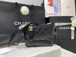Chanel-Style Tote Bag – Black Leather with Raffia Trim & Embroidered “CHANEL PARIS” Logo - 图片 7