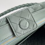 Bottega Veneta Mini Pouch Bag – Iconic Intrecciato Weave, Multi-Color Options, Leather Bucket Bag, Designer Handbag - 图片 10