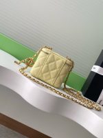 Chanel-Style Mini Box Bag – Quilted Caviar Leather with Gold-Tone Chain & CC Logo (6 Colors Available) - 图片 10