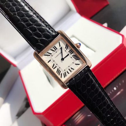 Cartier Tank Solo – Women's 18K Rose Gold Watch with White Dial, Roman Numerals, and Black Alligator Strap