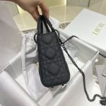 Dior Mini Lady Dior Bag – Quilted Leather, Iconic Ring Handle, Chain Strap, Designer Tote with Structured Silhouette - 图片 8
