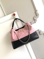 Chanel-Style Classic Hobo Bag Collection – Multi-Color Quilted Leather with Gold-Tone Chain & CC Logo - 图片 10