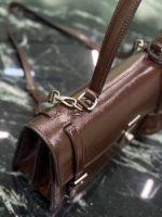 Prada-Style Leather & Nylon Tote Handbag – Minimalist Top Handle Bag with Triangular Logo – Designer-Inspired Shoulder Bag for Women - 图片 8