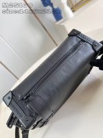 Louis Vuitton-Style Capucines Mini Bag – Black Grained Leather with Gold-Tone Hardware & Signature Lock Design (M25160) - 图片 5