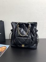 Chanel-Style Giant Tote Bag – Black Glossy Leather with Gold-Tone Chain & Drawstring Detail