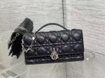 Dior Lady Dior Mini Tote – Quilted Leather, Crystal-Embellished CD Charm, Designer Handbag with Top Handle & Removable Chain Strap - 图片 5
