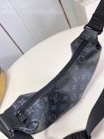 Louis Vuitton-Style New Moon Bag – Black Monogram Leather with Sleek Design & Adjustable Strap (M47158) - 图片 4