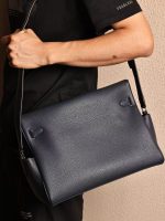 Hermès Mini Kelly 20 Bag – Men’s Edition, Crossbody Design, Togo Leather, Silver Hardware, Elegant Everyday Accessory - 图片 9