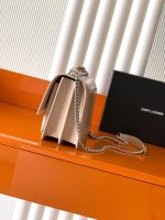 Saint Laurent-Style Tote Bag – Burgundy Quilted Leather with Metallic YSL Logo & Dual Handles – Designer-Inspired Work & Travel Bag for Women - 图片 8