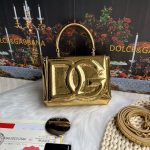 Dolce & Gabbana-Style Mini DG Logo Bag – High-Gloss Patent Leather with 3D Embossed Logo - 图片 12