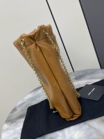 Saint Laurent-Style Tote Bag – Burgundy Quilted Leather with Metallic YSL Logo & Dual Handles – Designer-Inspired Work & Travel Bag for Women - 图片 3