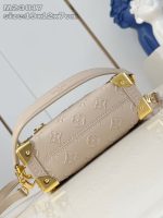 Louis Vuitton-Style Capucines Mini Bag – beige Grained Leather with Gold-Tone Hardware & Signature Lock Design (M25160) - 图片 5