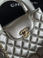 Chanel-Style Mini Flap Bag Collection – Quilted Leather with Gold-Tone Chain & Top Handle in Multiple Colors - 图片 4