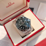 Omega Seamaster Diver 300M Co-Axial Master Chronometer – Black Dial with Ceramic Bezel and Stainless Steel Bracelet - 图片 5