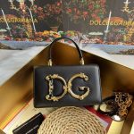 Dolce & Gabbana-Style Mini Flap Bag – Leather with Ornate DG Logo Clasp - 图片 7