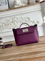 Hermès Mini Constance Bag – 15 Color Options, Dual-Tone Design, Signature Clasp, Handcrafted Leather Luxury - 图片 3