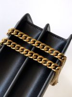 Saint Laurent-Style Tote Bag – Burgundy Quilted Leather with Metallic YSL Logo & Dual Handles – Designer-Inspired Work & Travel Bag for Women - 图片 3