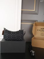 COACH Ashton Baguette 25 – Denim Canvas, Motorcycle-Style Buckles, Iconic Signature Print, Mini Crossbody Bag - 图片 3