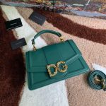 Dolce & Gabbana-Style Mini Flap Bag – Saffiano Leather with Gold-Tone Logo Plate (6 Colors Available) - 图片 4