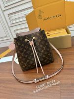 Louis Vuitton-Style Neverfull Bucket Bag – Brown Monogram Canvas with Soft Leather Trim & Adjustable Shoulder Strap - 图片 9
