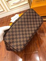 Louis Vuitton-Style Neverfull Tote Bag – Damier Checkered Canvas with Red Lining & Brown Leather Trim - 图片 4