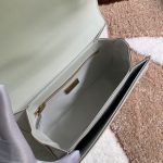 Dolce & Gabbana-Style Mini Flap Bag – Saffiano Leather with Gold-Tone Logo Plate (6 Colors Available) - 图片 3