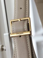 Saint Laurent-Style Tote Bag – Burgundy Quilted Leather with Metallic YSL Logo & Dual Handles – Designer-Inspired Work & Travel Bag for Women - 图片 3