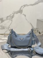 Prada-Style Leather & Nylon Tote Handbag – Minimalist Top Handle Bag with Triangular Logo – Designer-Inspired Shoulder Bag for Women - 图片 4