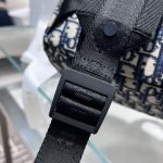 Dior Oblique Print Backpack – Iconic Monogram Canvas, Christian Dior Logo Stripe, Designer Backpack with Adjustable Straps - 图片 3