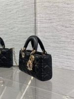 Dior Lady Dior Mini Tote – Quilted Leather, Crystal-Embellished CD Charm, Designer Handbag with Top Handle & Removable Chain Strap - 图片 2