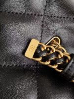Chanel-Style Hobo Bag – Quilted Leather with Gold-Tone Chain & CC Logo - 图片 3