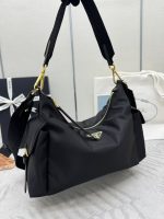Prada-Style Leather & Nylon Tote Handbag – Minimalist Top Handle Bag with Triangular Logo – Designer-Inspired Shoulder Bag for Women - 图片 2