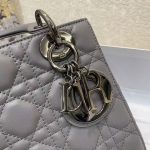 Dior Mini Lady Dior Bag – Quilted Leather, Iconic Ring Handle, Chain Strap, Designer Tote with Structured Silhouette - 图片 2