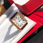 Cartier Tank Solo – Women's 18K Rose Gold Watch with White Dial, Roman Numerals, and Black Alligator Strap - 图片 9
