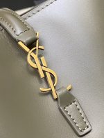 Saint Laurent-Style Tote Bag – Burgundy Quilted Leather with Metallic YSL Logo & Dual Handles – Designer-Inspired Work & Travel Bag for Women - 图片 4