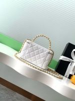 Chanel-Style Mini Box Bag – Quilted Caviar Leather with Gold-Tone Chain & CC Logo (6 Colors Available) - 图片 5