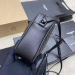 Saint Laurent-Style Tote Bag – Burgundy Quilted Leather with Metallic YSL Logo & Dual Handles – Designer-Inspired Work & Travel Bag for Women - 图片 4