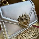 Dolce & Gabbana-Style Mini Heart Clasp Bag – Embellished Heart Lock with Chain Strap - 图片 6