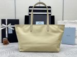 Prada-Style Leather & Nylon Tote Handbag – Minimalist Top Handle Bag with Triangular Logo – Designer-Inspired Shoulder Bag for Women - 图片 2