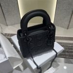 Dior Mini Lady Dior Bag – Quilted Leather, Iconic Ring Handle, Chain Strap, Designer Tote with Structured Silhouette - 图片 3