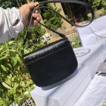 Dior Saddle Bag – Iconic Horse-Shoe Shape, CD Logo Clasp, Designer Crossbody Bag with Adjustable Strap - 图片 3