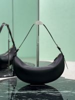 Prada-Style Leather & Nylon Tote Handbag – Minimalist Top Handle Bag with Triangular Logo – Designer-Inspired Shoulder Bag for Women - 图片 3