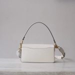 COACH C Logo Flap Bag – White Leather, Minimalist Design, Signature C Hardware, Designer Crossbody Bag - 图片 2