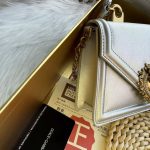 Dolce & Gabbana-Style Mini Heart Clasp Bag – Embellished Heart Lock with Chain Strap - 图片 2