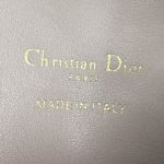 Dior Lady Dior Mini Bag – Quilted Leather, Gold-Tone Hardware, CD Clasp, Designer Tote with Removable Chain Strap - 图片 2