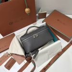 Loro Piana-Style Mini Box Bag – Premium Pebbled Leather, Iconic Lock Clasp, Designer Handbag with Detachable Strap in Multiple Colors - 图片 3