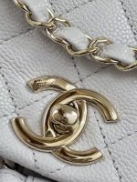 Chanel-Style Mini Backpack – Quilted Leather with Dual CC Logo Pockets & Chain Detail (Multi-Color Available) - 图片 2